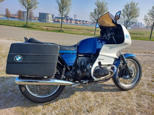 BMW R100RS